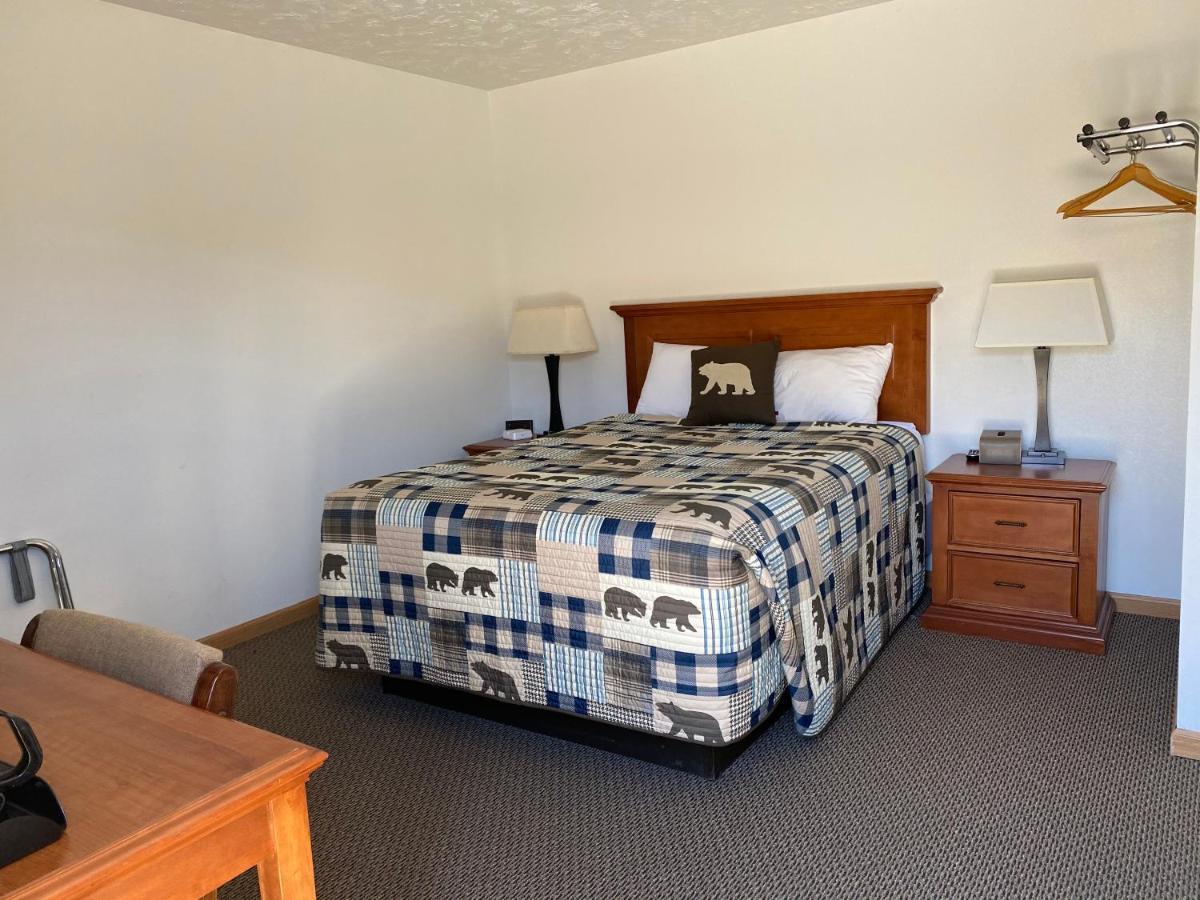 Holiday Lodge 2*
